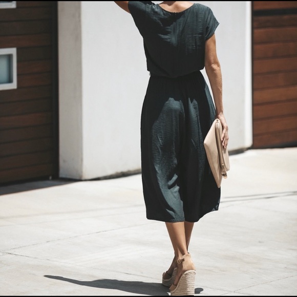 Cloth + Cool Pocketed Jumpsuit - Picture 2 of 8